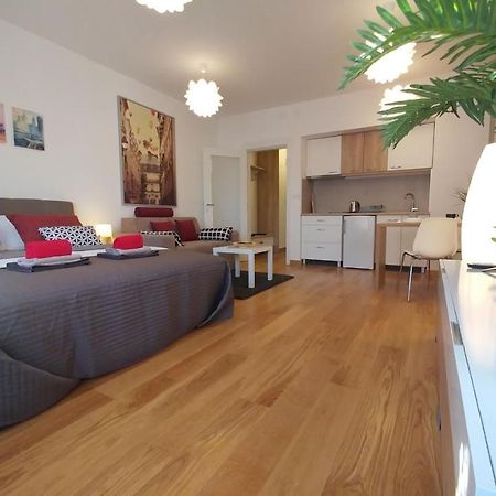 Apartments Delta A Blok - Savada Belgrade Luaran gambar