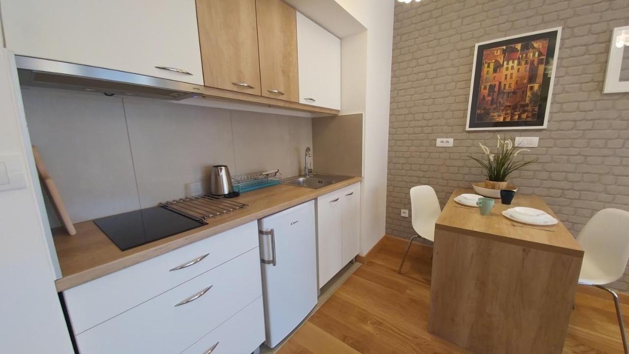 Apartments Delta A Blok - Savada Belgrade Luaran gambar