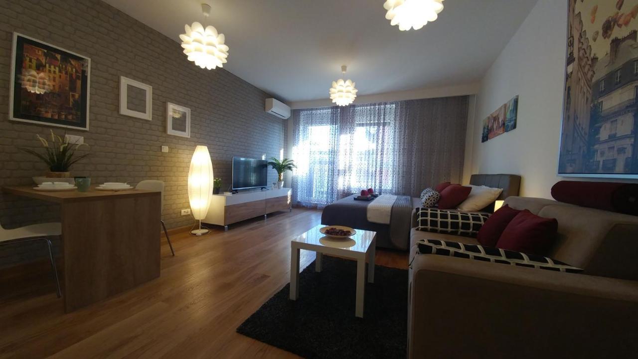 Apartments Delta A Blok - Savada Belgrade Luaran gambar