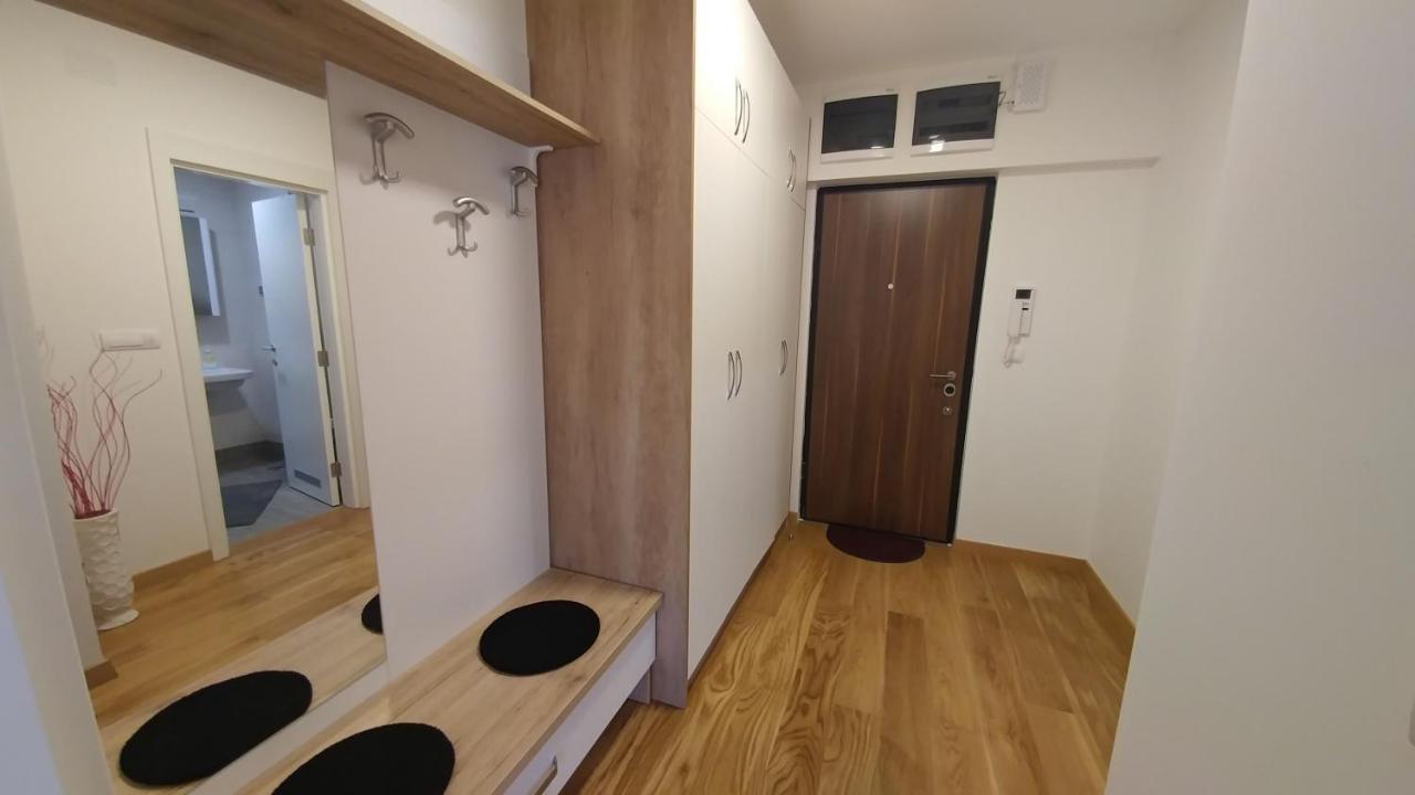 Apartments Delta A Blok - Savada Belgrade Luaran gambar